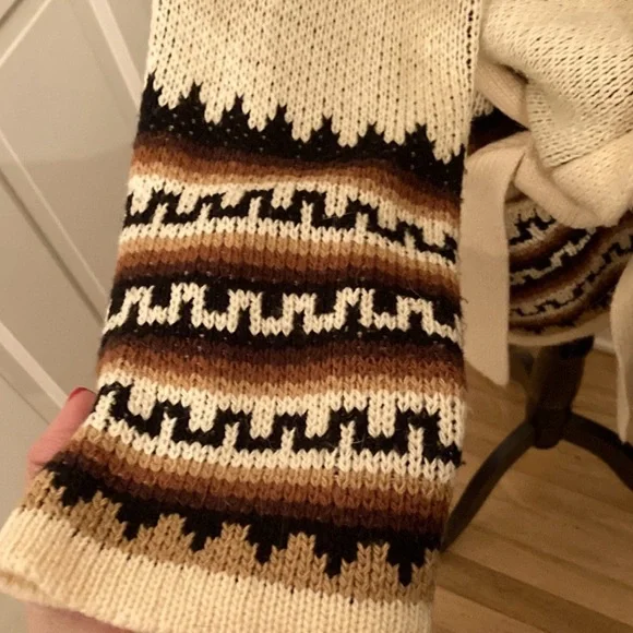 Jen's Pirate Booty Cream and Brown Patterned Knit Cardigan - Picture 6 of 6